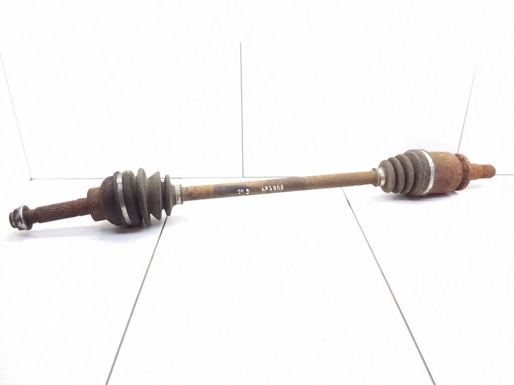 Tagumine pooltelg