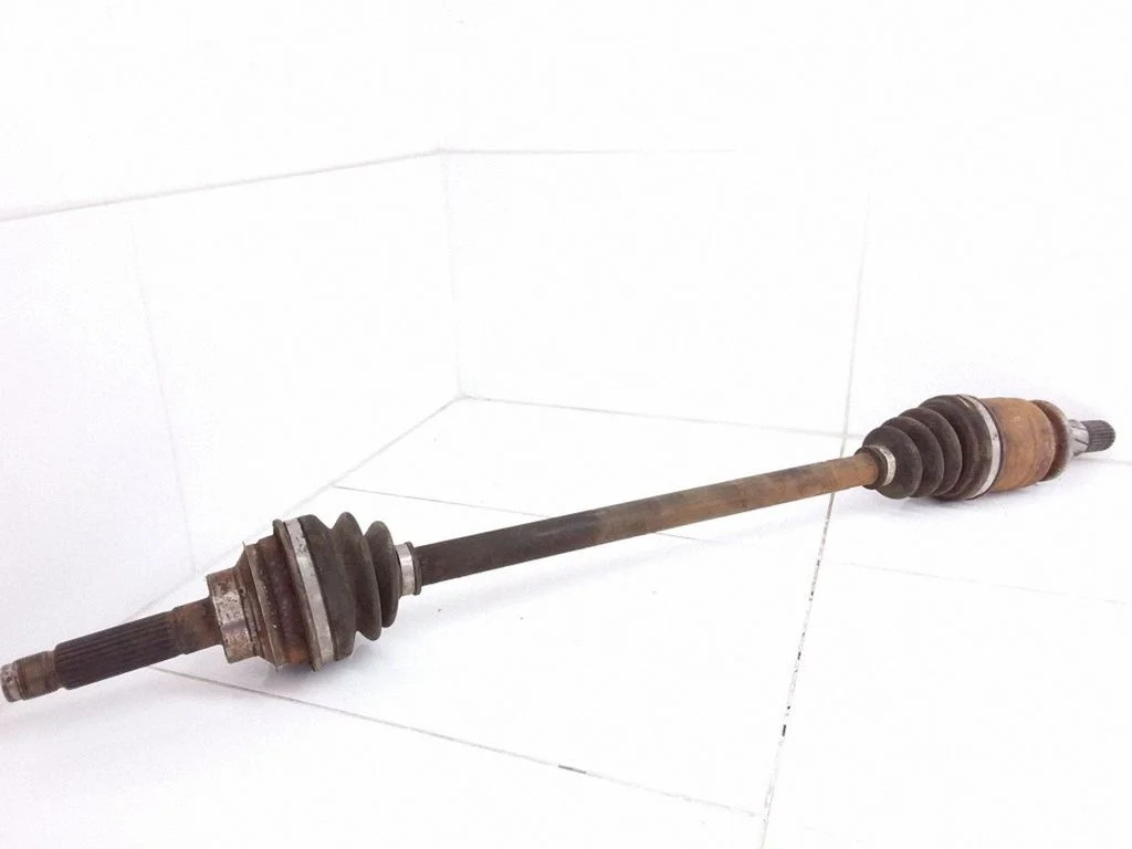 Rear driveshaft