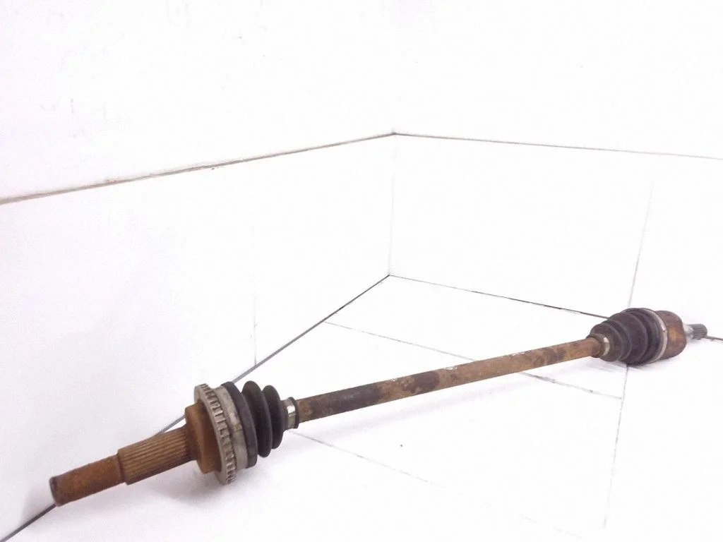 Tagumine pooltelg