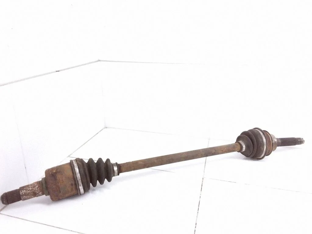 Tagumine pooltelg