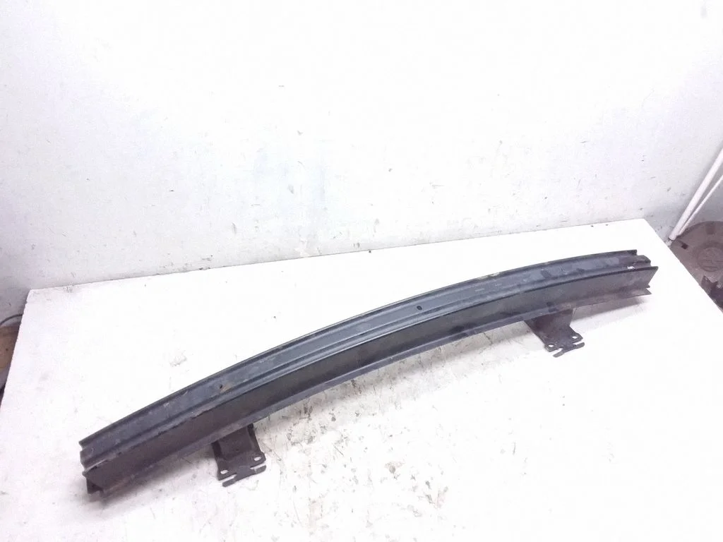 Belka zderzaka przedniego – Land Rover Range Rover Sport L320 (2005-2013)