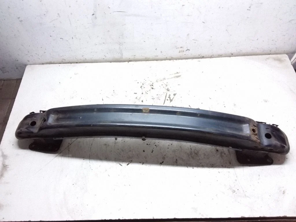 Front bumper cross member – Renault Laguna II (2001-2007)