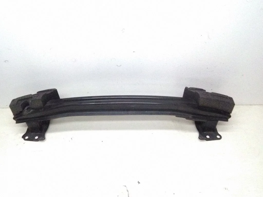 Front bumper cross member – Volkswagen Touran I (2003-2010)