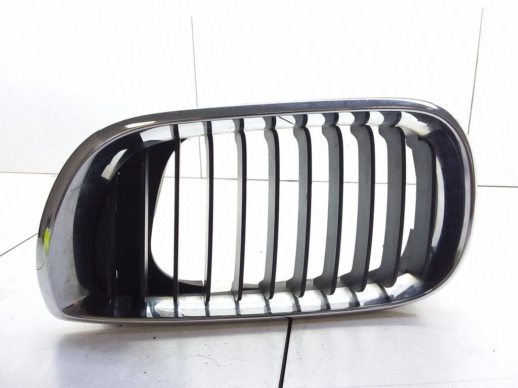 Kratka dolna zderzaka 511370305490