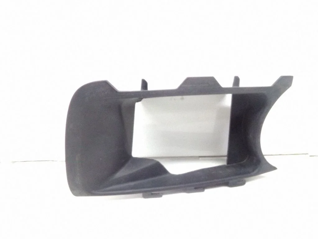 Front bumper lower grill 62087BU300
