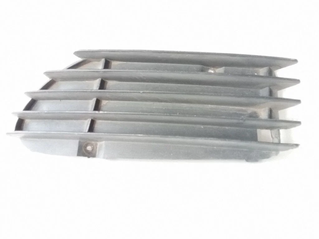 Front bumper lower grill – Opel Omega B1 (1994-1999)