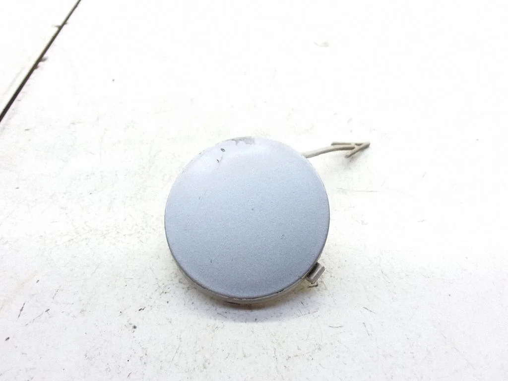 Front tow hook cap/cover – Ford Mondeo Mk III (2000-2007)