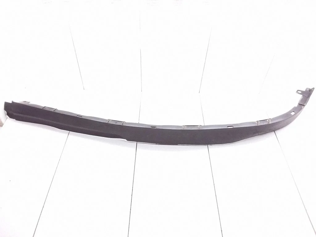 Front bumper lip 13121998