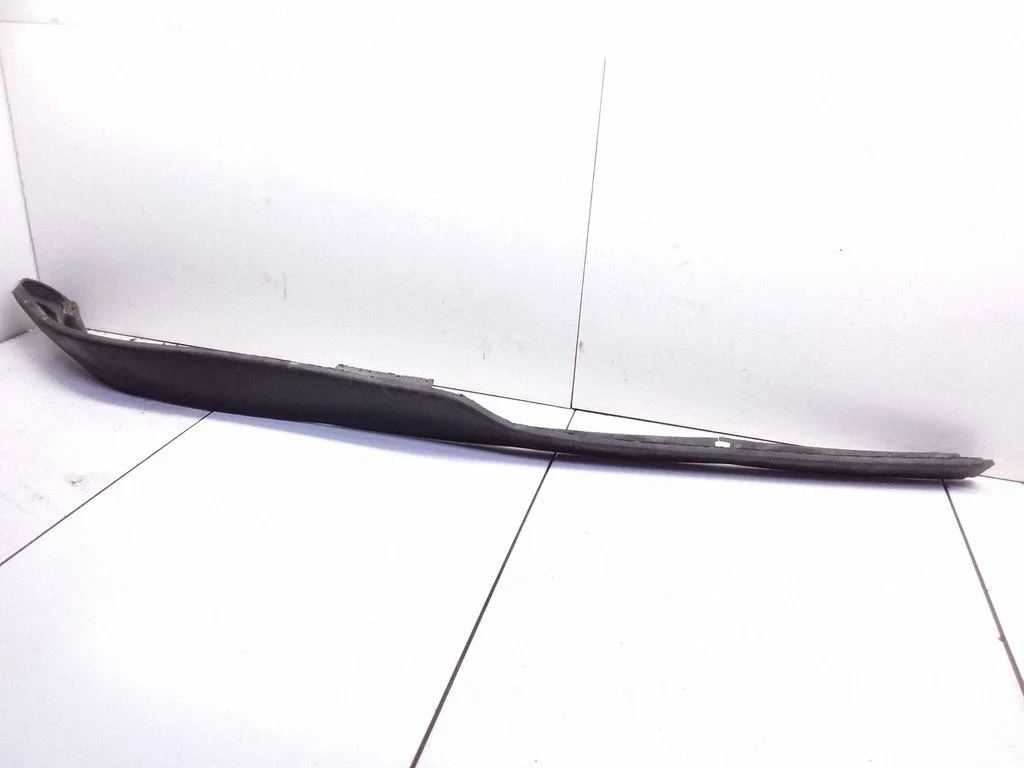 Front bumper lip 90559496