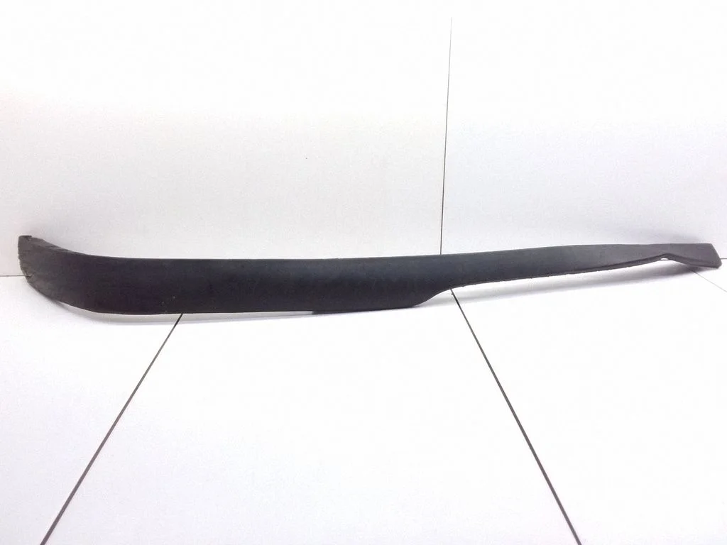 Front bumper lip 90559497
