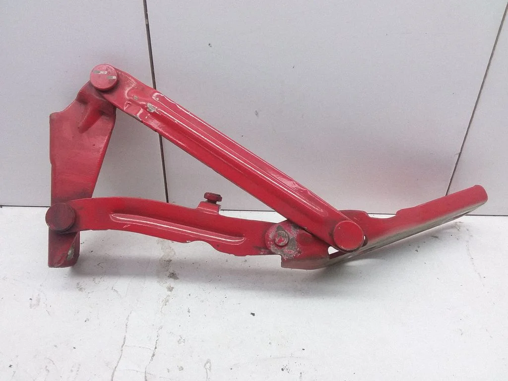 Mootorikapoti hinged – Mercedes-Benz Sprinter W906 (2006-2018)