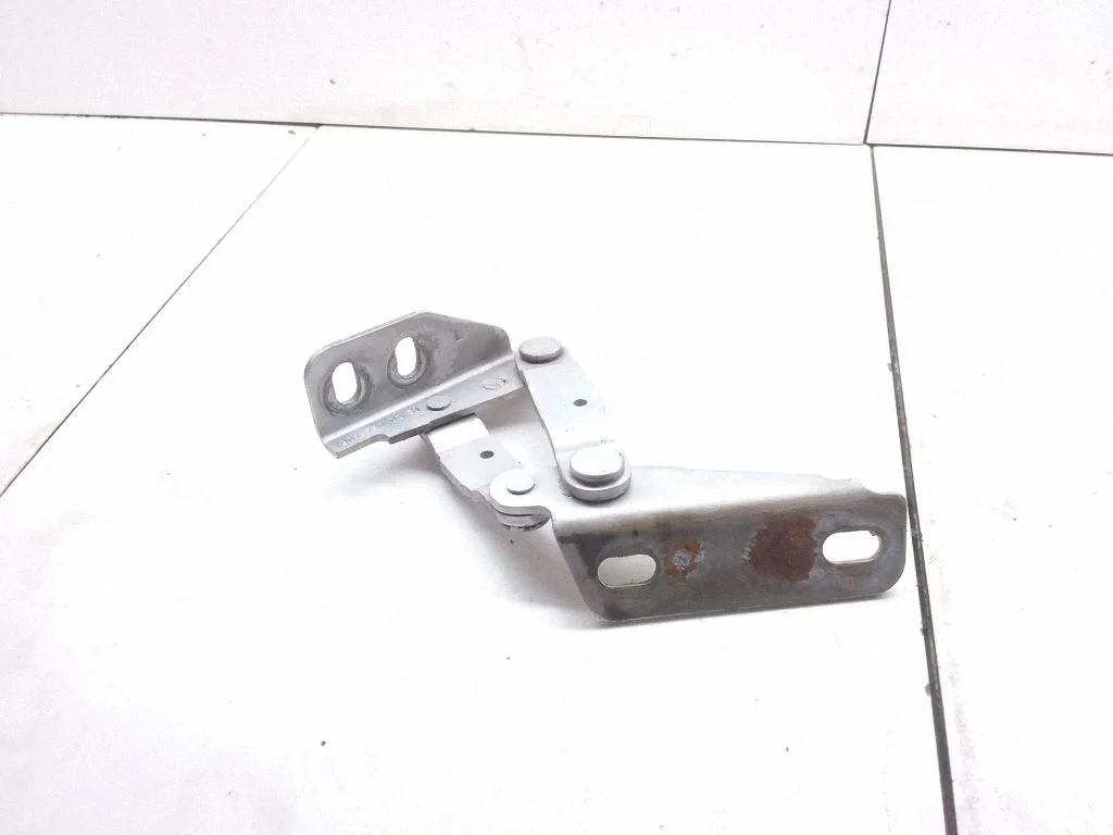Mootorikapoti hinged – Mercedes-Benz Sprinter W901 W902 W903 W904 (1995-2007)