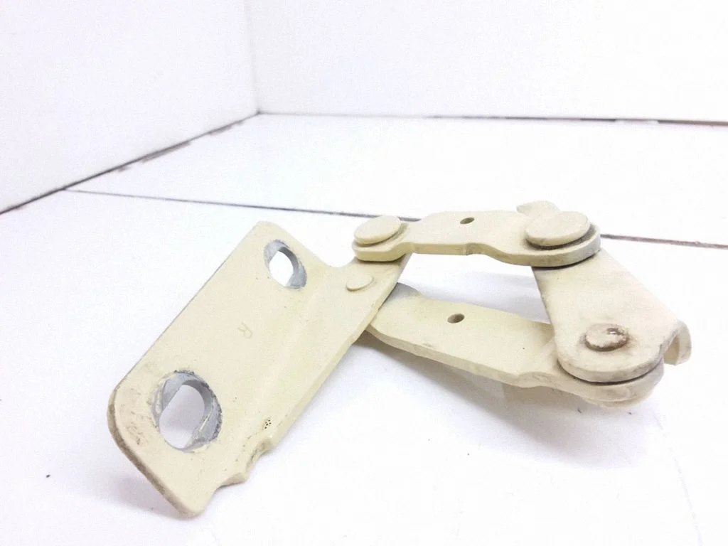 Mootorikapoti hinged – Mercedes-Benz Sprinter W901 W902 W903 W904 (1995-2007)