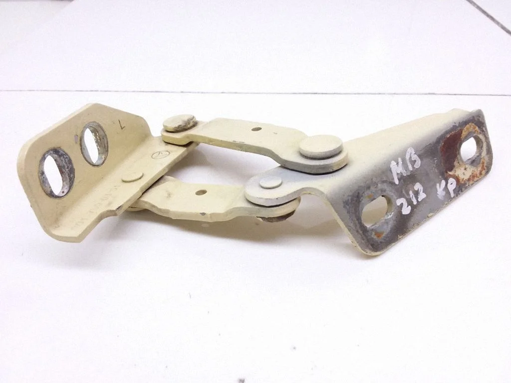 Mootorikapoti hinged – Mercedes-Benz Sprinter W901 W902 W903 W904 (1995-2007)