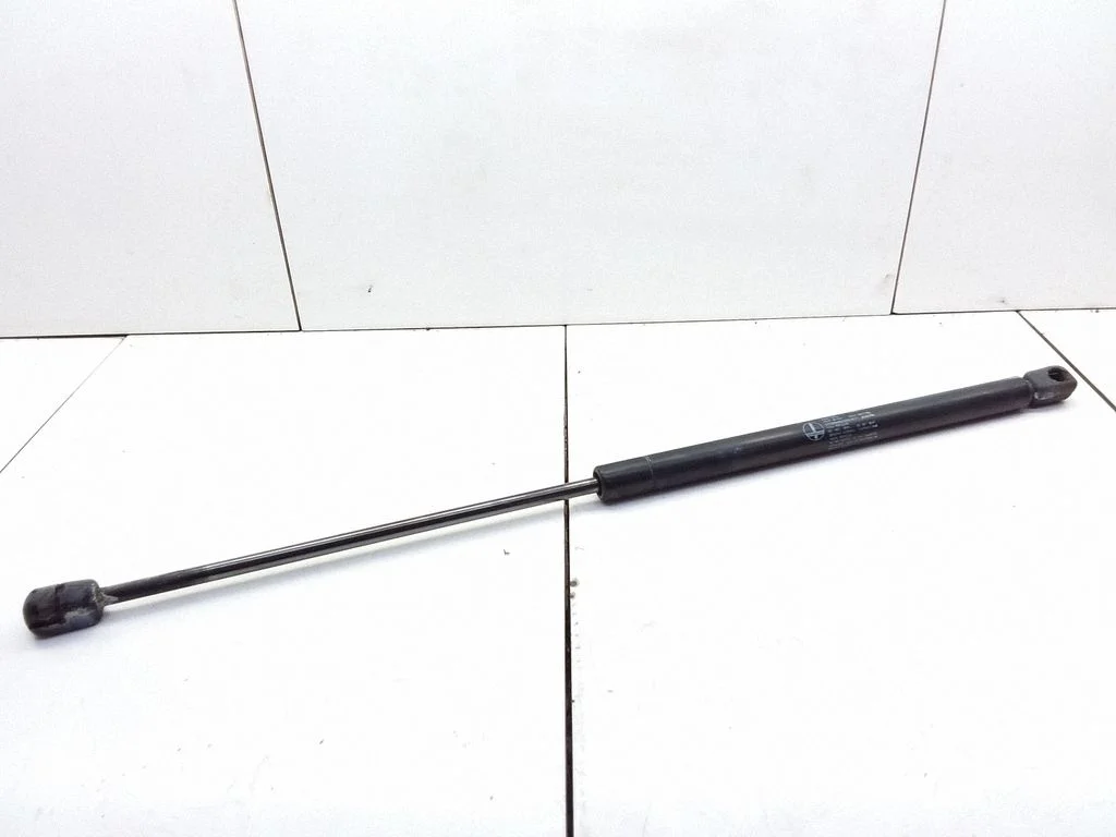 Motora pārsega amortizators BKK41003
