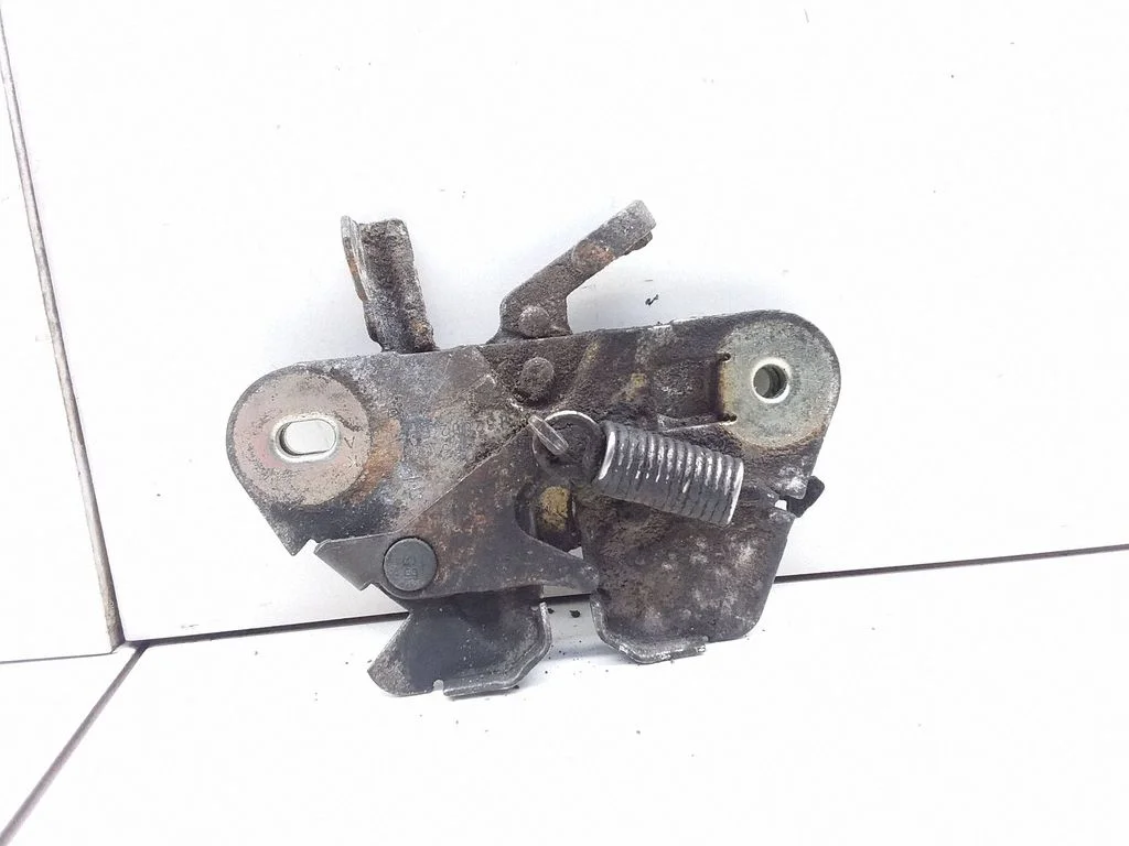 Mootorikapoti lukk 8200247950A – Renault Kangoo I (2003-2008)