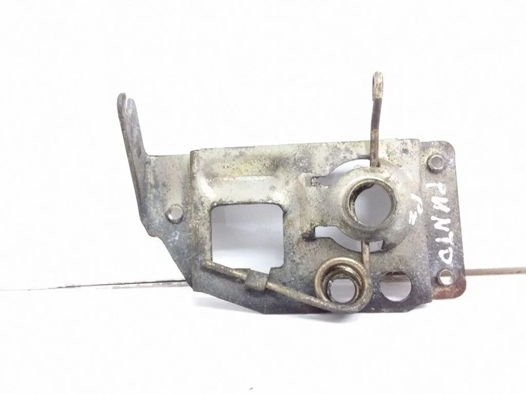 Engine bonnet/hood lock/catch