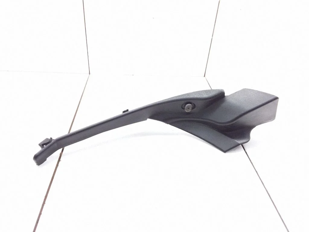 Wiper trim CC2951