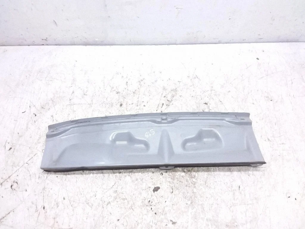 Wiper trim 668625863R – Renault Captur (2013-2020)