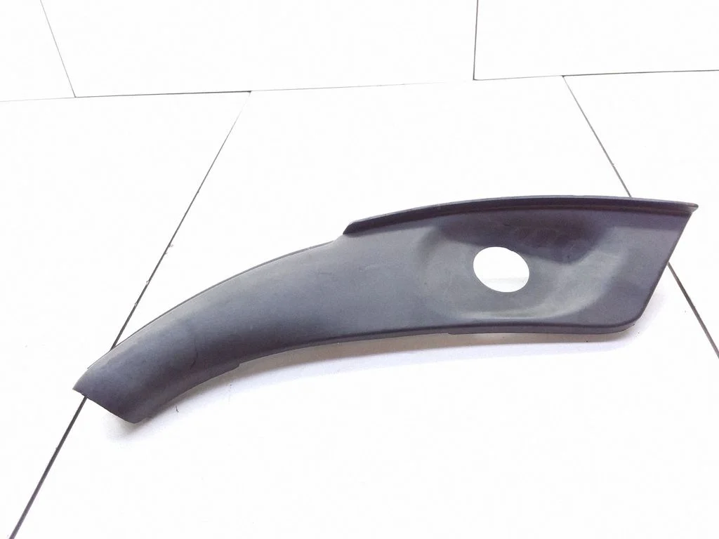 Wiper trim – Ford Galaxy (1995-2000)