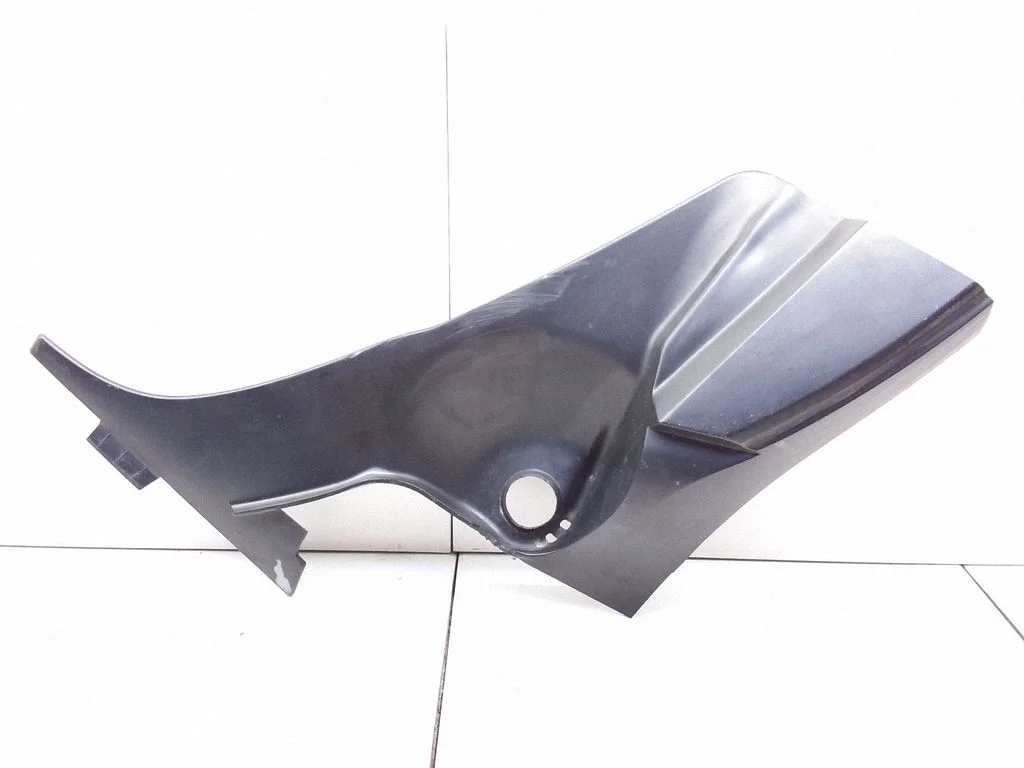 Wiper trim – Ford Galaxy (2000-2006)