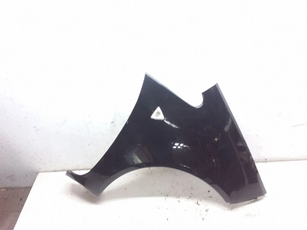 Poritiib – Mitsubishi Colt (2004-2008)