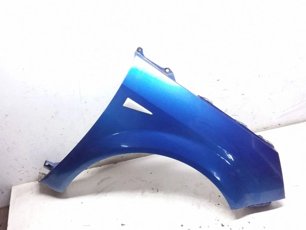 Fender – front right
