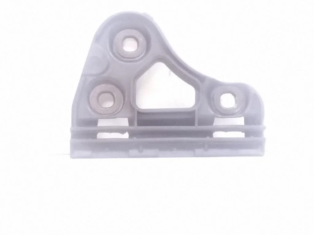 Fender mounting bracket