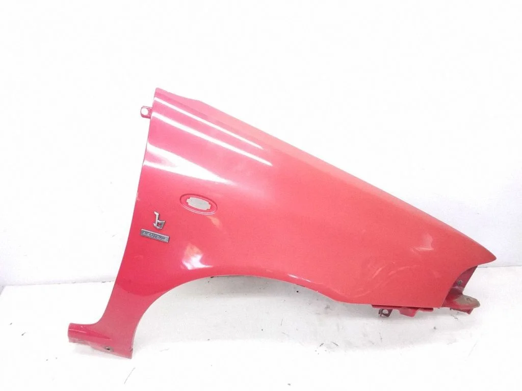 Fender – right