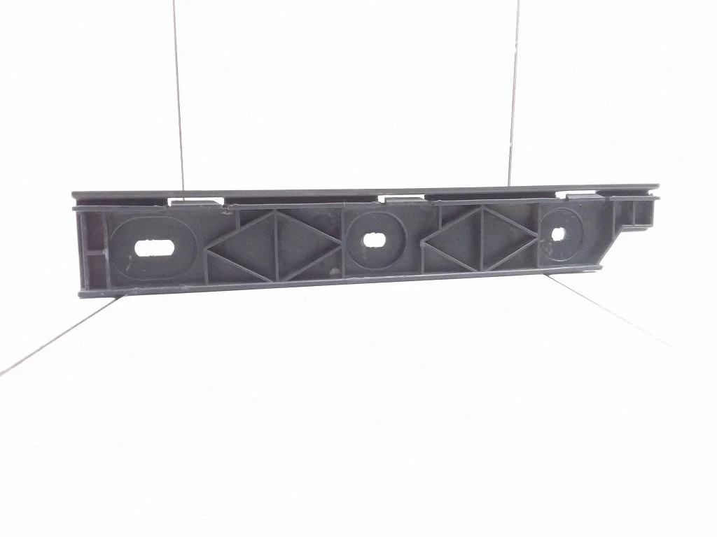 Rear bumper mounting bracket A6398850256