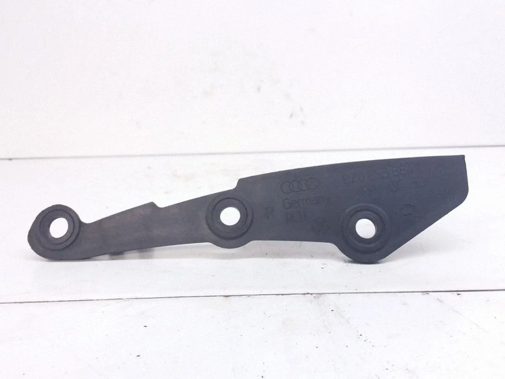 Rear bumper mounting bracket 8Z0853884