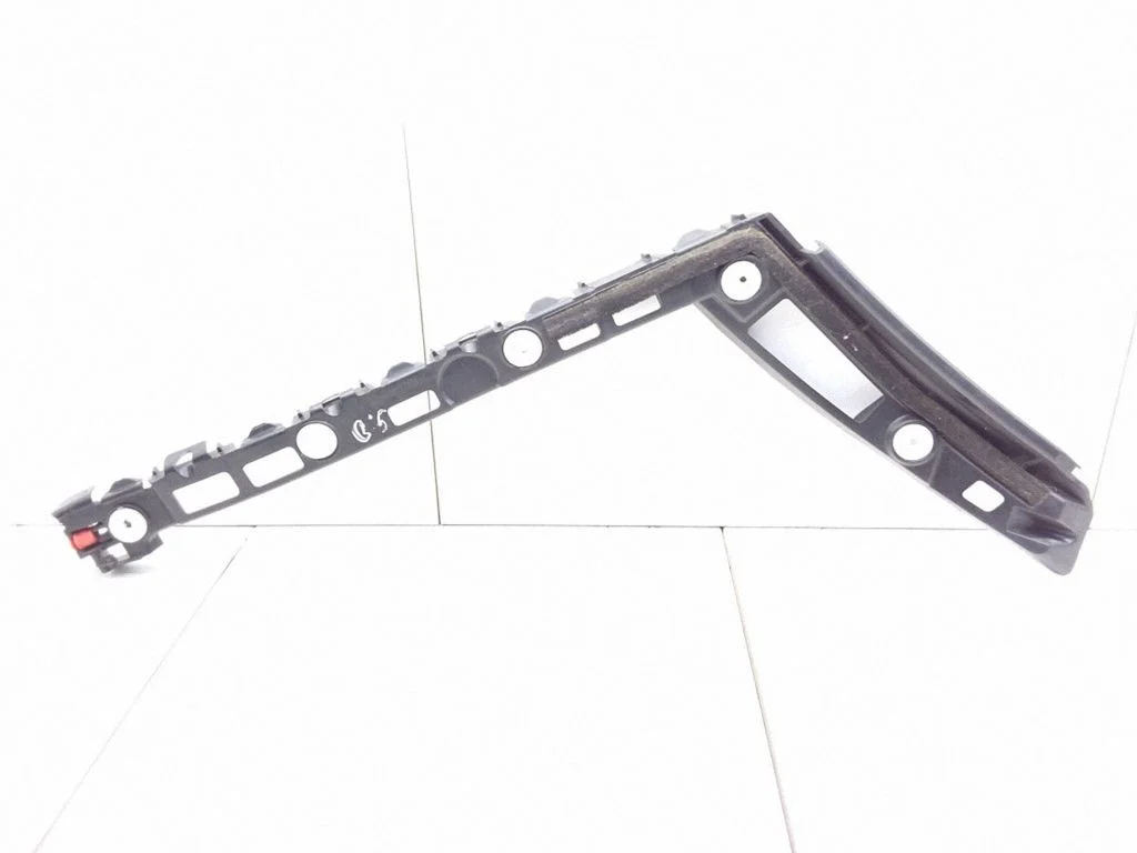Rear bumper mounting bracket 20972996