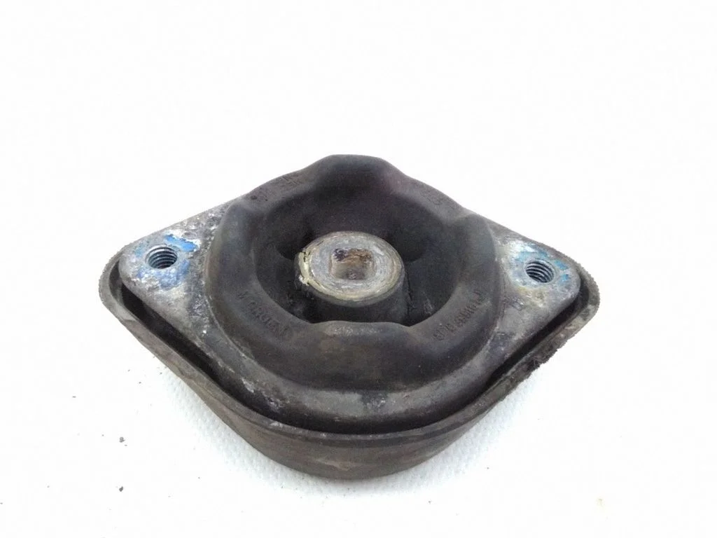 Ātrumkārbas spilvens 8D0399151J