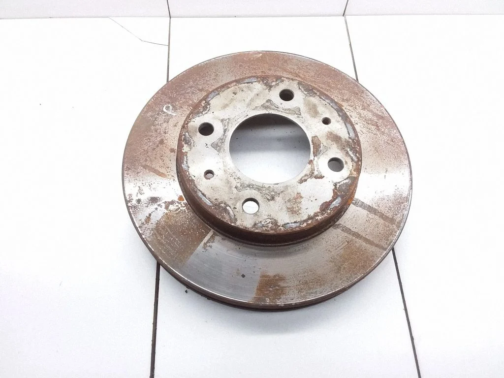 Priekšējais bremžu disks – labā