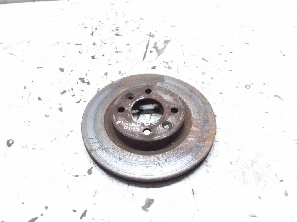 Esimene piduriketas – Renault Clio III (2005-2012)