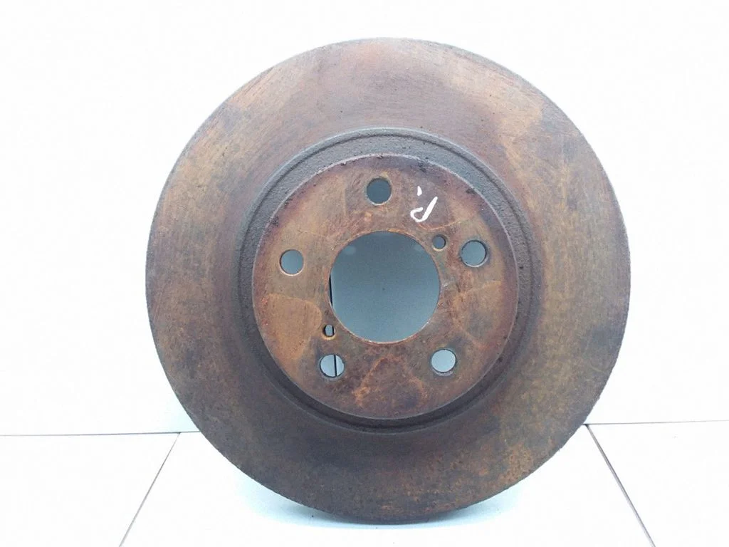 Front brake disc – Subaru Legacy (1999-2003)