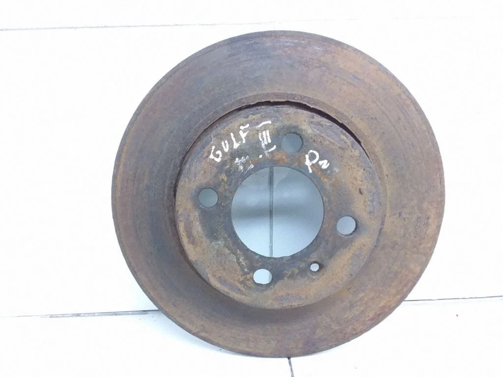 Front brake disc – Volkswagen Golf III (1992-1997)