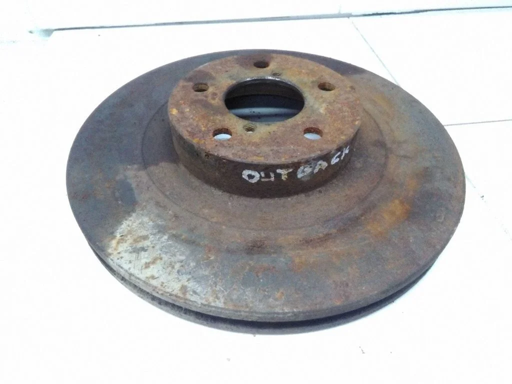 Esimene piduriketas – Subaru Outback (1999-2003)