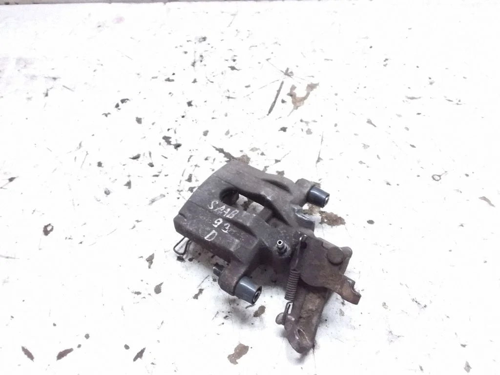 Rear brake caliper – right