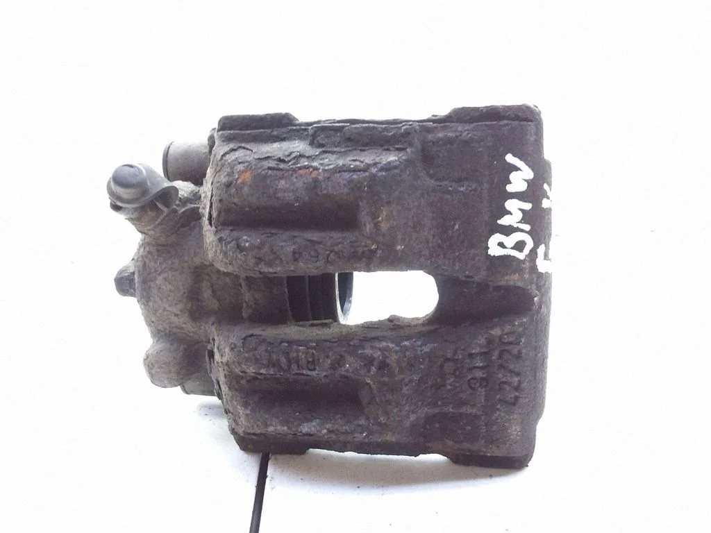 Rear brake caliper – rear left