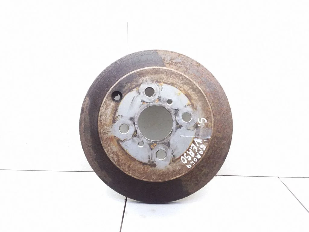 Tagumine piduriketas – Toyota Corolla Verso E121 (2001-2004)