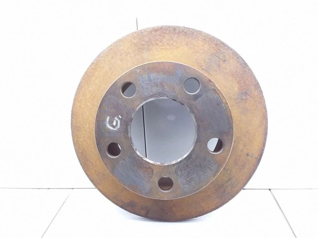 Aizmugurējais bremžu disks
