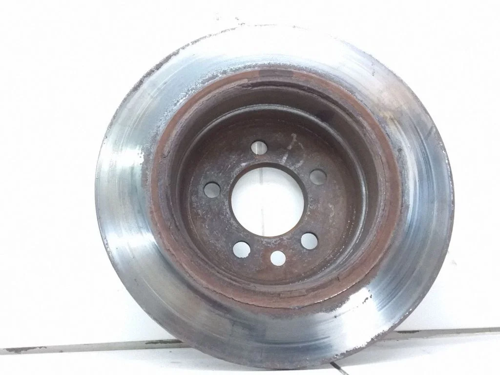 Aizmugurējais bremžu disks