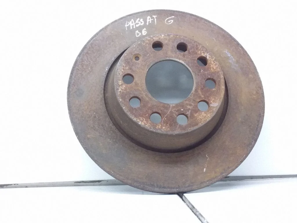 Aizmugurējais bremžu disks