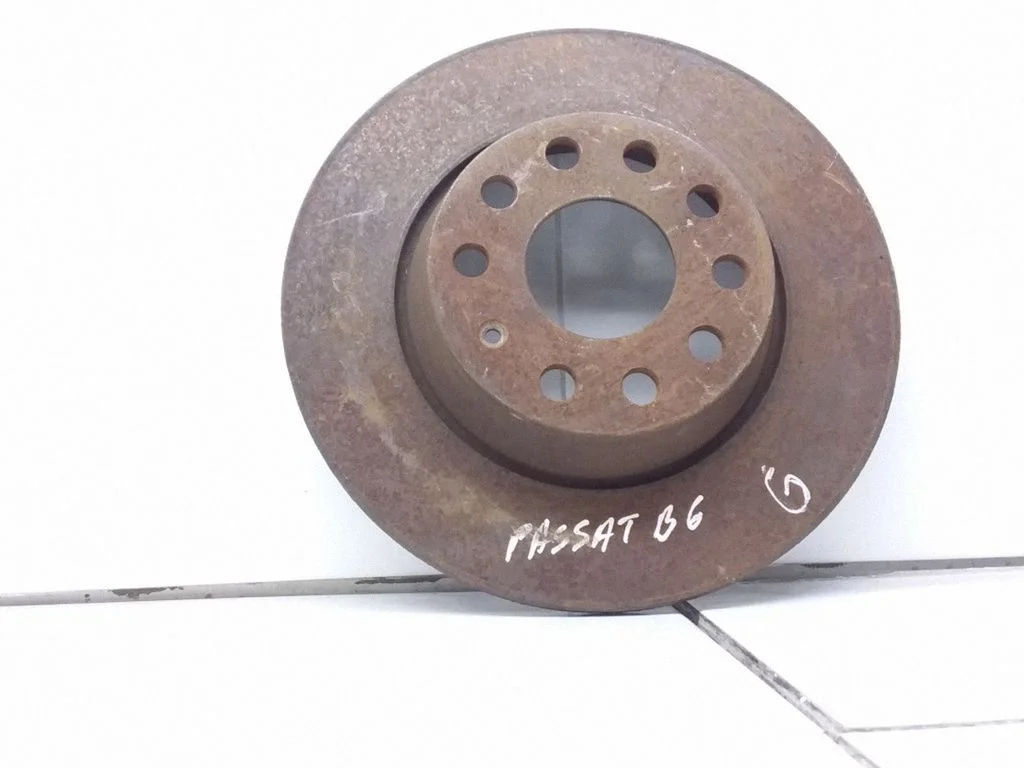 Aizmugurējais bremžu disks