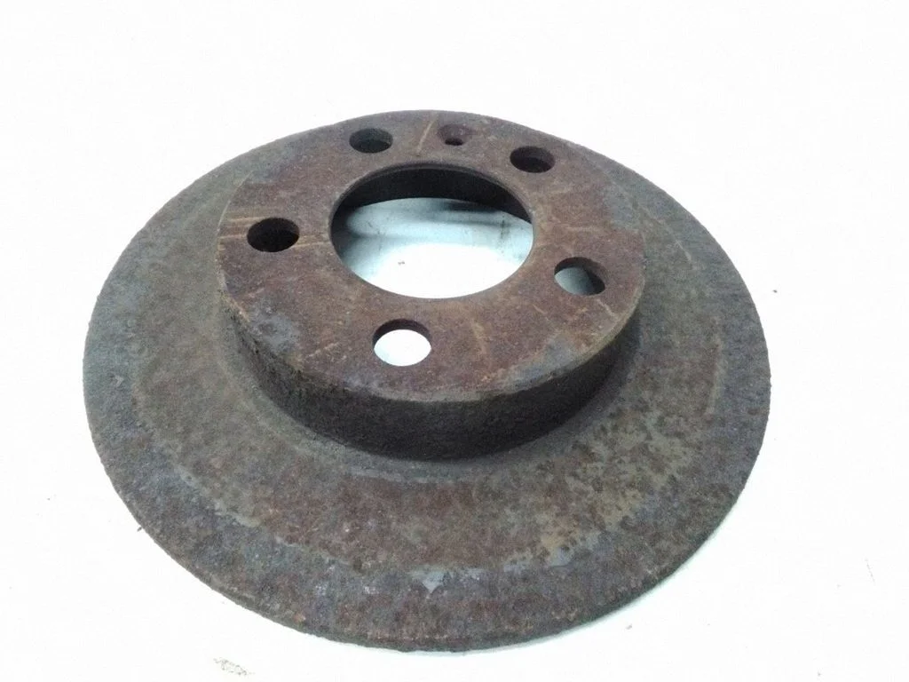 Tagumine piduriketas