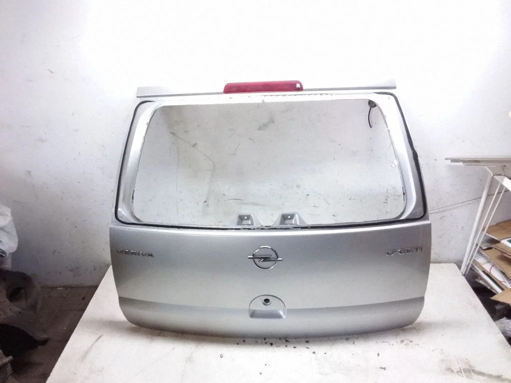 Tailgate/trunk/boot lid