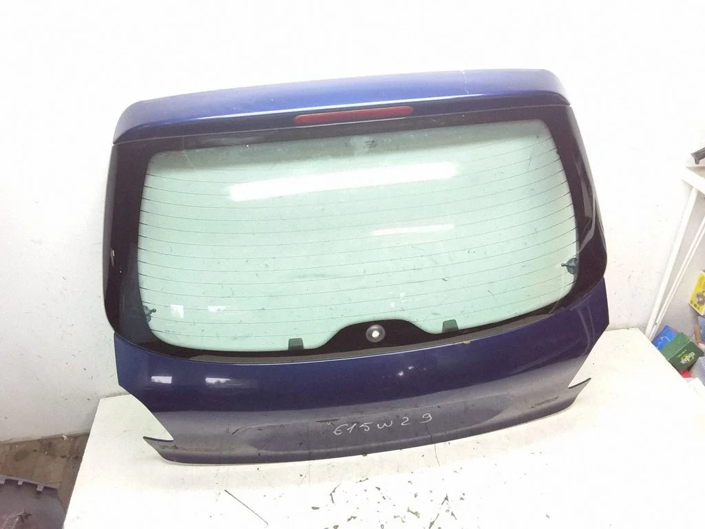 Tailgate/trunk/boot lid