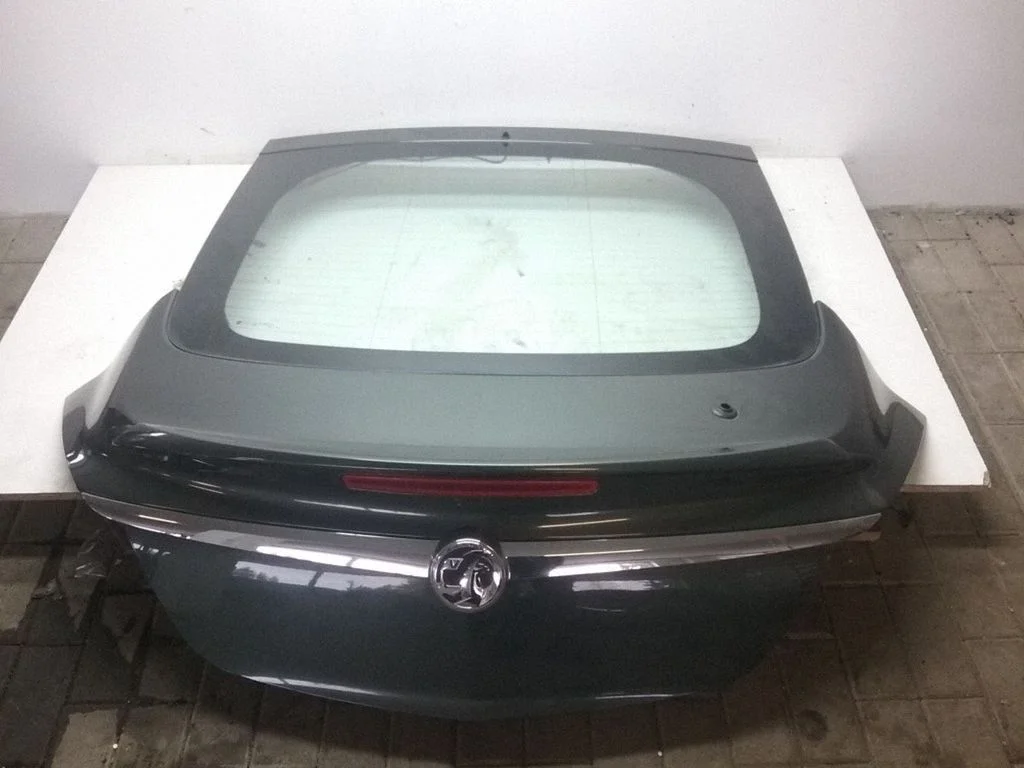 Tailgate/trunk/boot lid