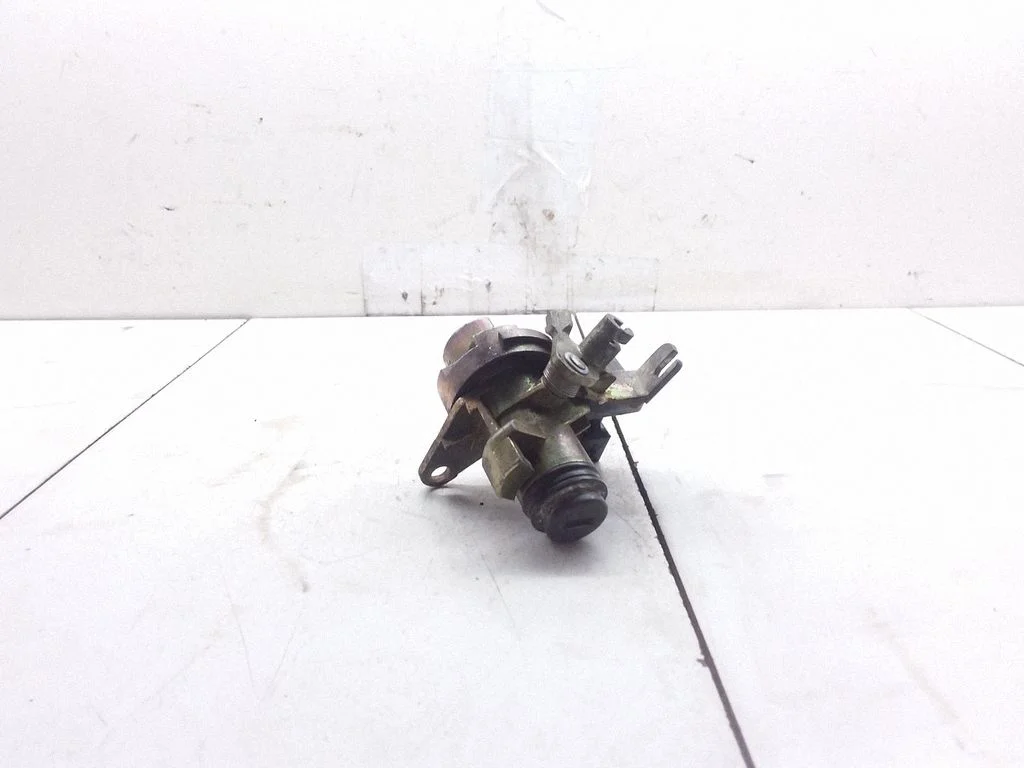 Tailgate/trunk/boot lock/catch/latch – Audi A4 S4 B7 8E 8H (2005-2008)